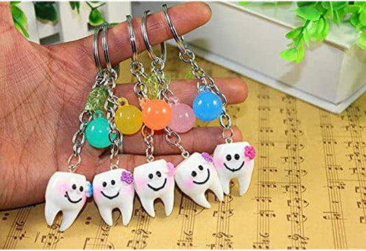 Airgoesin 20pcs Keychain Key Ring Hang Tooth Shape Dental Clinic Gift Christmas Holiday Charms for Kids Birthday Party Favors & School Carnival Prizes