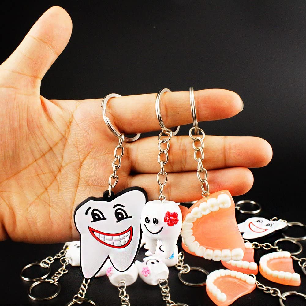 Airgoesin 20pcs Keychain Key Ring Hang Tooth Smile Shape Dental Clinic Gift Christmas Holiday Charms for Kids Birthday Party Favors & School Carnival Prizes